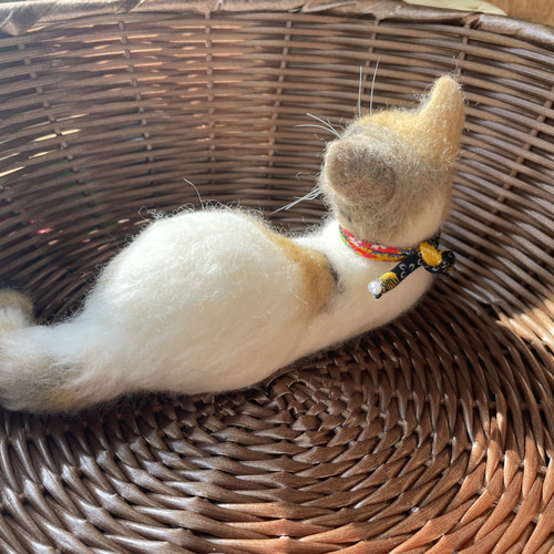 くつろぎ三毛猫 羊毛フェルト Rannyan 通販 15113859｜Creema(クリーマ