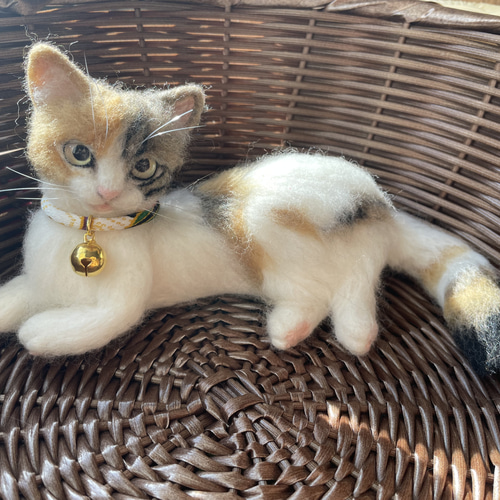 くつろぎ三毛猫 羊毛フェルト Rannyan 通販 15113859｜Creema(クリーマ