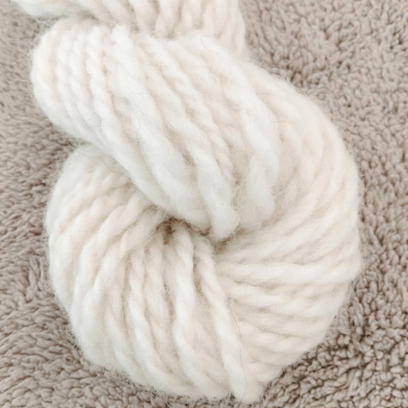 Woolly★手紡ぎ糸セット (グレー杢糸＆オフホワイト）計161g 6枚目の画像