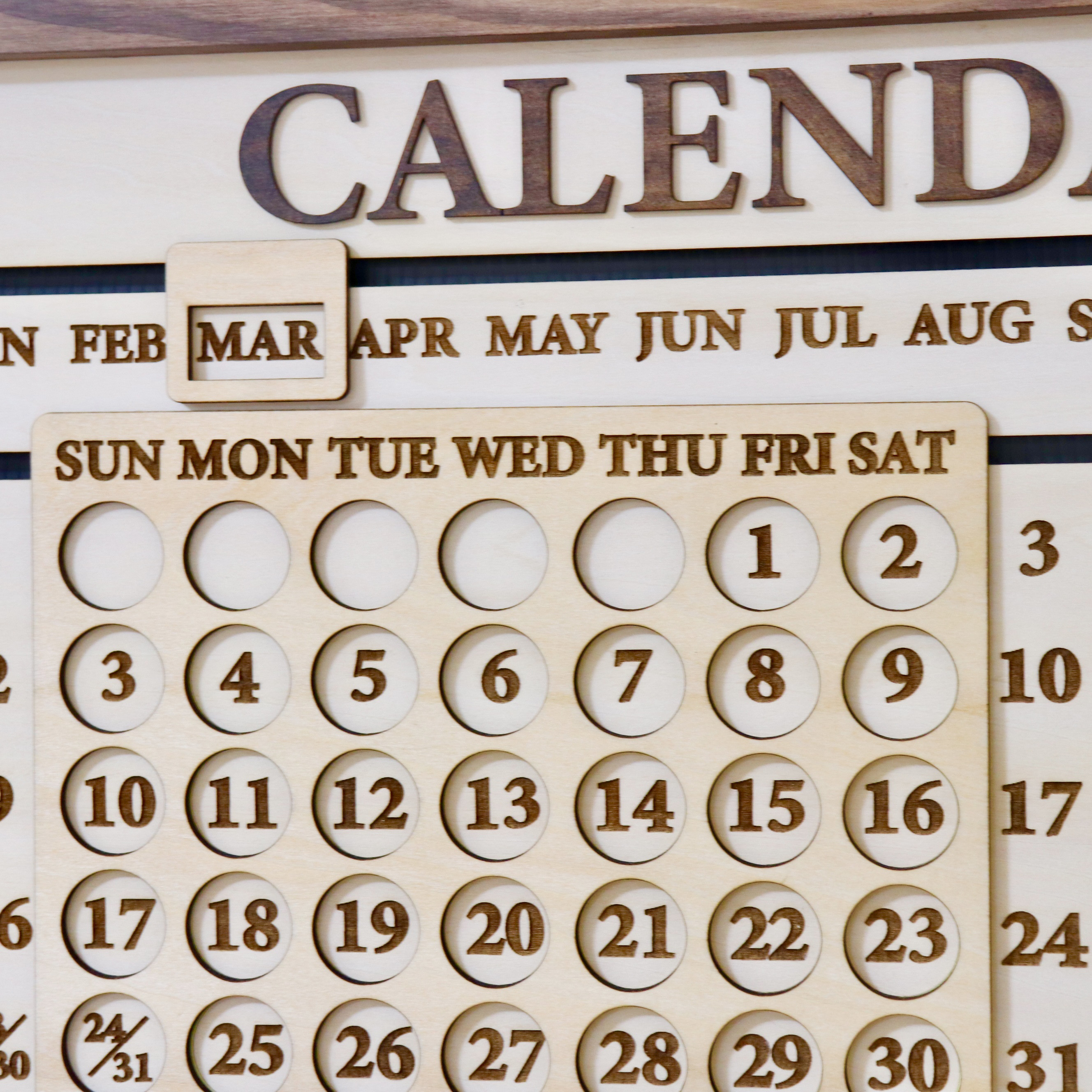 【インフィティカレンダー】