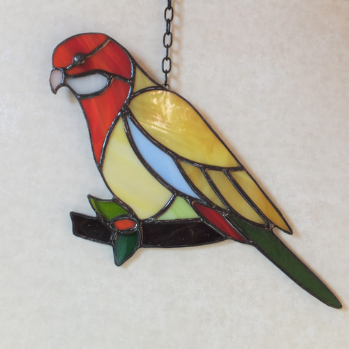 オウム　コンゴウインコ　ステンドグラス　サンキャッチャー　壁飾り オウム コンゴウインコ ステンドグラス サンキャッチャー 壁飾り