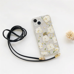 白い紫陽花 スマホショルダー  iPhone14Pro/SE/13 押し花ケース スマホリング 斜め掛け 1枚目の画像