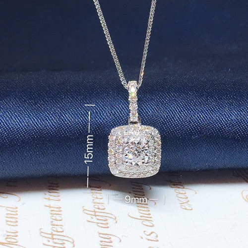 クーポン利用で1000円OFF 天然ダイヤモンドペンダント0.26ct k18