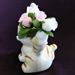 京焼　「福招き猫」の花入れ　福を呼ぶ縁起物　　 2枚目の画像
