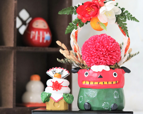 ＫＥＩさま専用　松とプロテアロビン、蓮の実のお正月飾り KEIさま専用 松とプロテアロビン、蓮の実のお正月飾り KEIさま専用