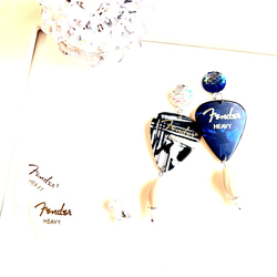 Fender ☆ フェンダー　ピック〜blue&zebra 1枚目の画像