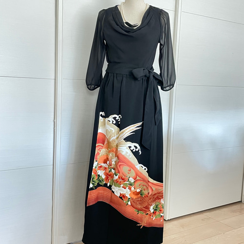 黒留袖リメイク 華やかな尾長鳥 ロングスカート 正絹