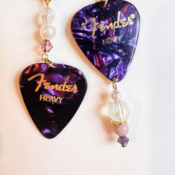 再販　Fender ☆ フェンダー　ピック ※ピアスのみ　〜purple アシメtype 4枚目の画像