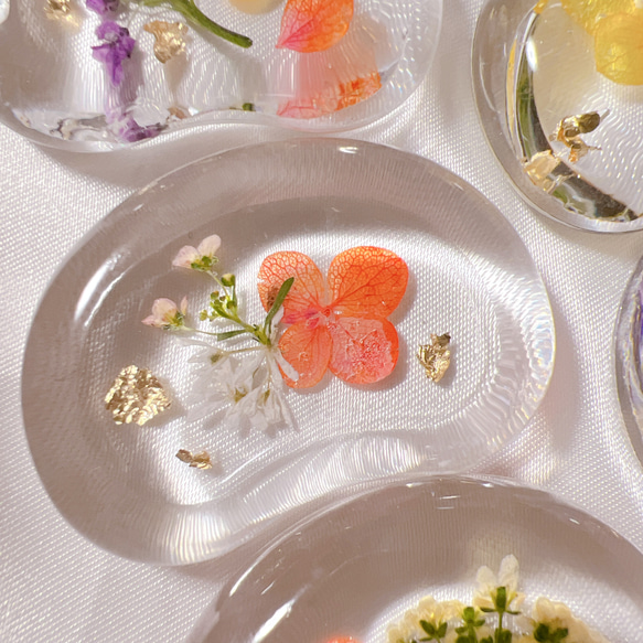 箸置き　水面  ガラス クリア 氷 箸 はしおき レスト 水　押し花　お花 5枚目の画像