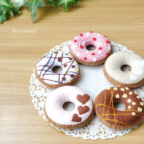 フェルトままごと＊冬カラードーナツ＊5個セット＊ おもちゃ