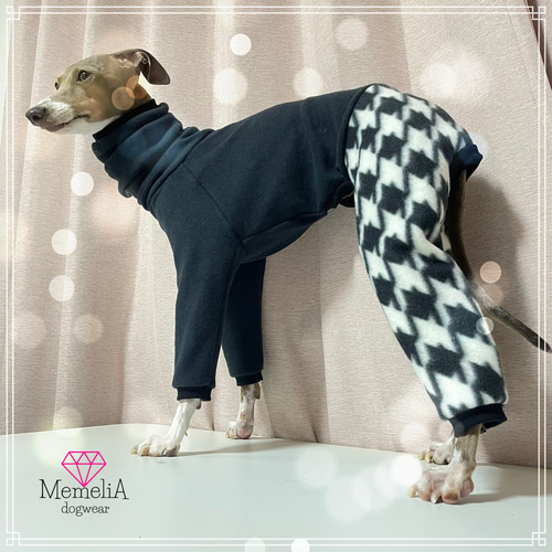 チェック柄のロンパース イタグレ服 犬服 ハンドメイド 犬用品