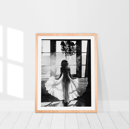 アートポスター モノクロ ドレス シルエット シャンデリア レトロ