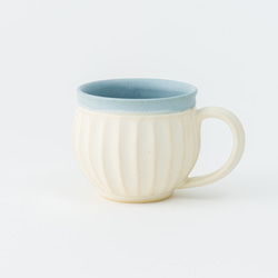 【晋六窯】PELICAN SHINOGI MUGCUP／WHITE（白）可愛い陶器のマグカップ 1枚目の画像