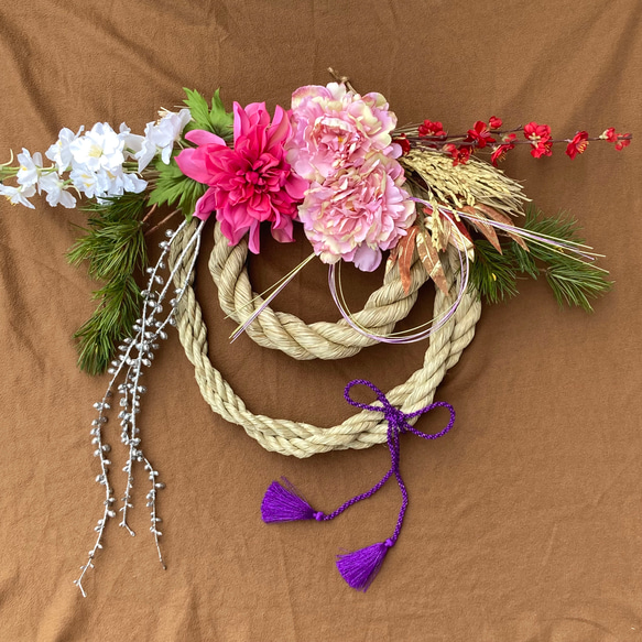 大きめサイズ・一点物【お正月】豪華 お花いっぱいのしめ縄リース ー