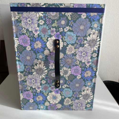 大きなカルトナージュボックス 大きなボックス、カルトナージュ その他インテリア雑貨 hana