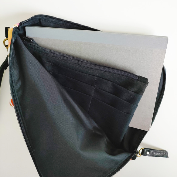 Half zipper clutch bag #027  ✴母子手帳/通帳ケース/お薬手帳ケース 4枚目の画像