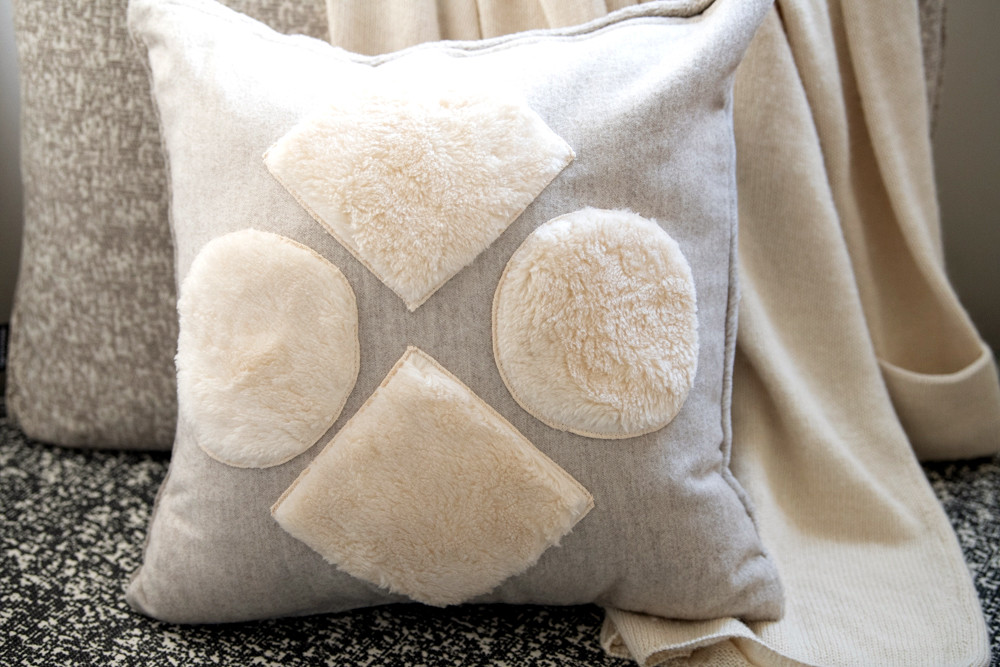 Organic cotton Fur クッションカバー【C】45㎝×45㎝ 5,329円