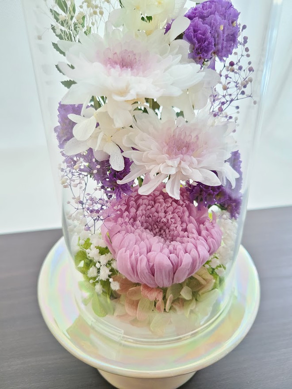 【送料無料】豪華なガラスドーム仏花（大）　プリザーブドフラワー 2枚目の画像
