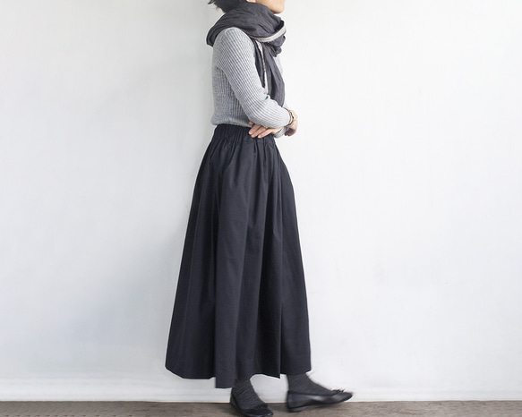 ロングタックギャザースカート（ブラック） 3枚目の画像