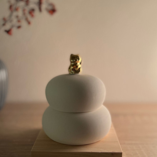 お正月！陶器の鏡餅（神社に祈祷した金の招き猫） 鏡餅 cocot 通販