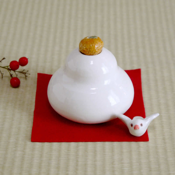 小鳥鏡麻糬（陶瓷花瓶）配麻雀和橘子 第5張的照片