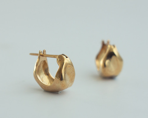 ト*ダ様 silver925・18K 刻印あり　ピアス クラウドピアス gold plating K18(SV925) ピアス（スタッド・一粒