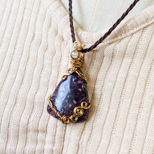 300★限定ご奉仕★希少☆変革の石【レピドライト『リチア雲母』原石詰め合わせ】❤️ 300☆限定ご奉仕☆希少☆変革の石【レピドライト『リチア雲母』原石