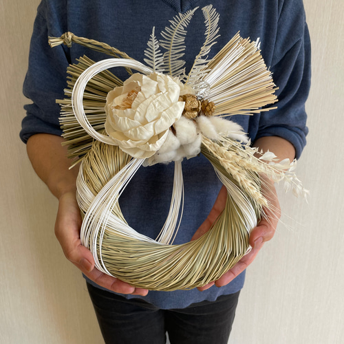 オレンジのソーラーダリアのしめ縄飾り1点 ドライフラワー しめ縄