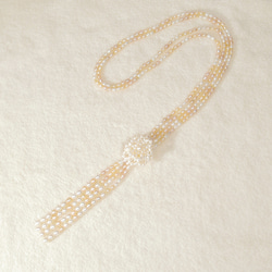 フラワー・モチーフの5-3mm本真珠（淡水パール）のラリエット（再販品、ナチュラルカラー、ホワイト、長さ調節可） 5枚目の画像