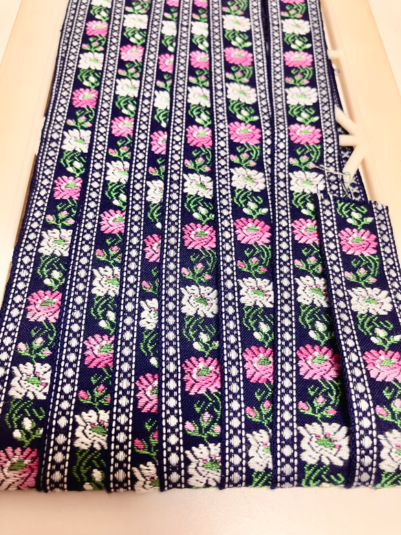 花柄　刺繍トリム　T0004 1枚目の画像