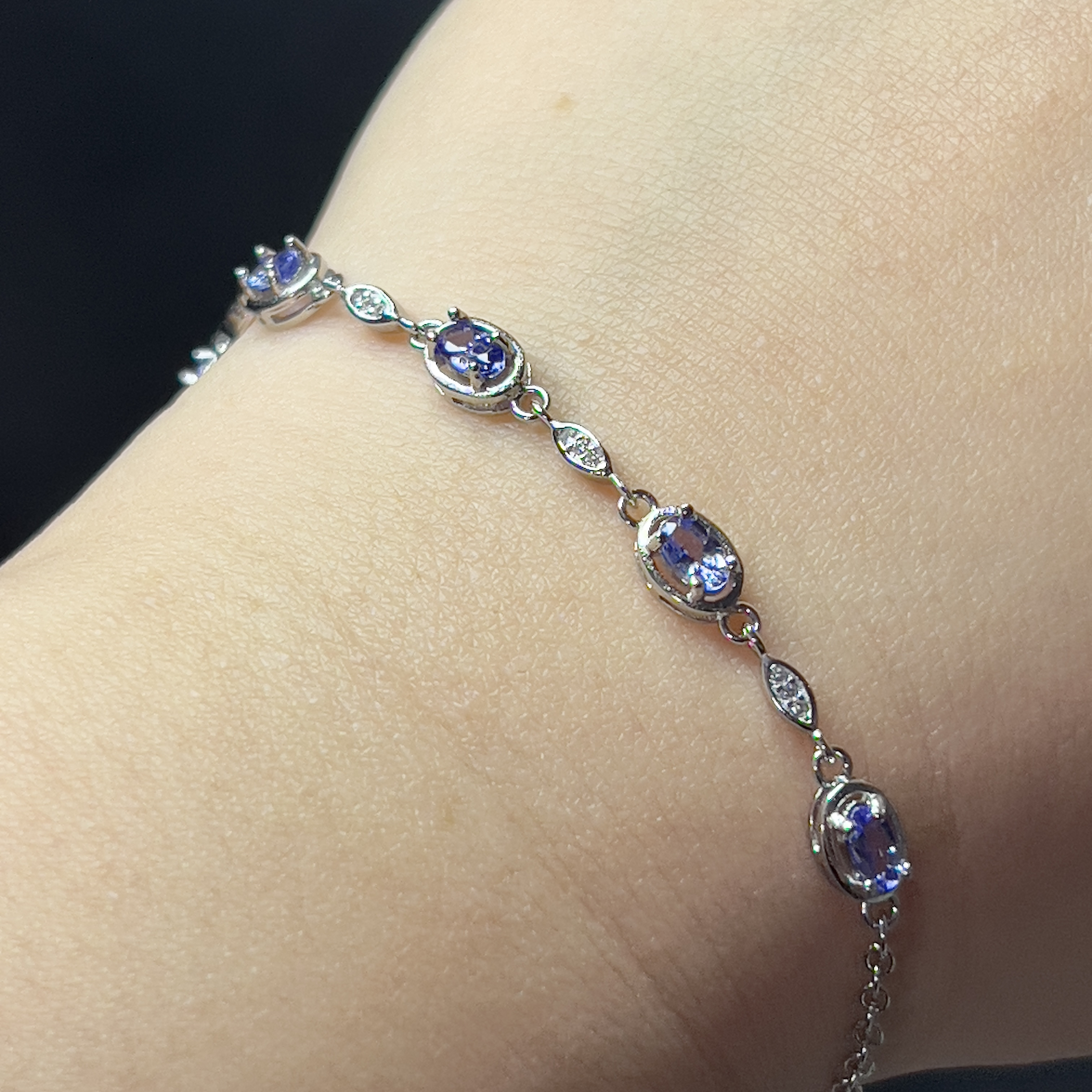 イギリス発送　天然ダイヤモンドカットタンザナイト　ブレスレット　神秘的　上品　縁起物　ゴージャス