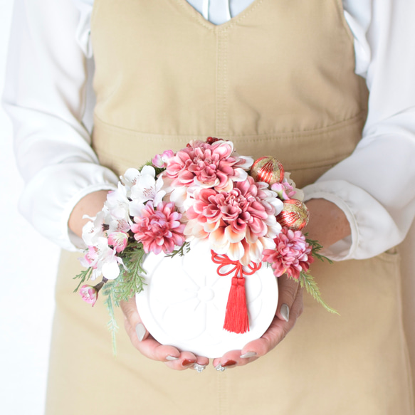 《残りわずか》お正月からひな祭り　桜の季節まで飾れる♪和モダンアレンジ 《桜  ダリア》Creema限定 3枚目の画像