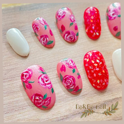 手描き 薔薇 バラ 花柄ネイル ピンク 華やか 可愛い ネイルチップ 付け爪 ネイルアート 5枚目の画像