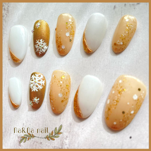 オーダーネイルチップ No.118 冬 手書き雪の結晶 キラキラ クリスマス オーダーネイルチップ No.118 冬 手書き雪の結晶 キラキラ クリスマス