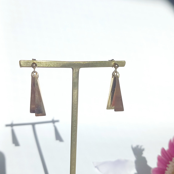 k14gf＜ゴールドスタイリッシュピアス＞　gold earrings 4枚目の画像