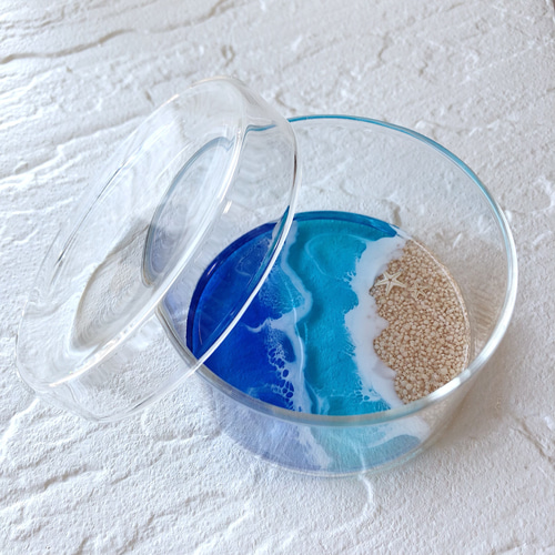 透明感抜群♪ヒトデが佇むさざ波が幻想的な海レジンアートの蓋付き