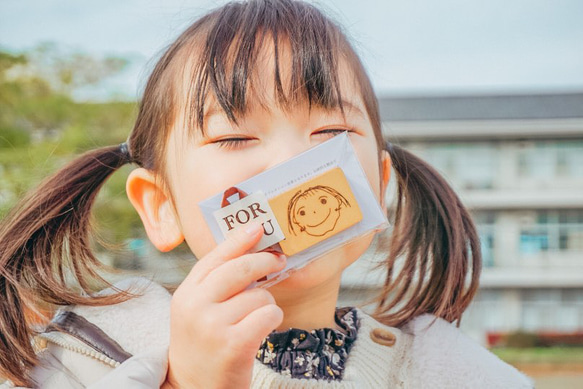 両面刻印可能☺︎本革キーホルダーに子供の絵や文字を刻印して世界に一つだけのプレゼントをお作りします☺︎ 11枚目の画像