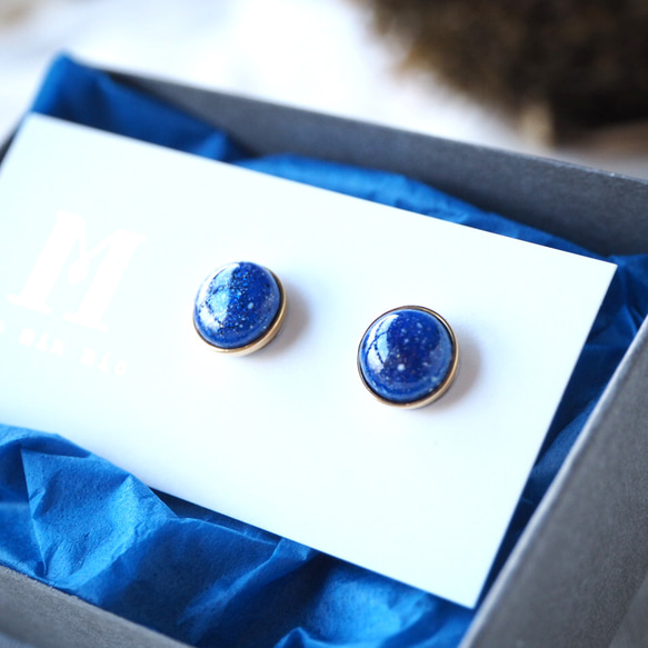 12月誕生石 mini round ピアス ~Lapis lazuli~ 6枚目の画像