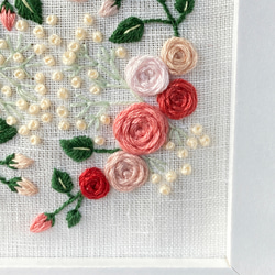 frame  ローズ・ガーデン rose garden刺繍フレーム ファブリックパネル　インテリアパネル 3枚目の画像