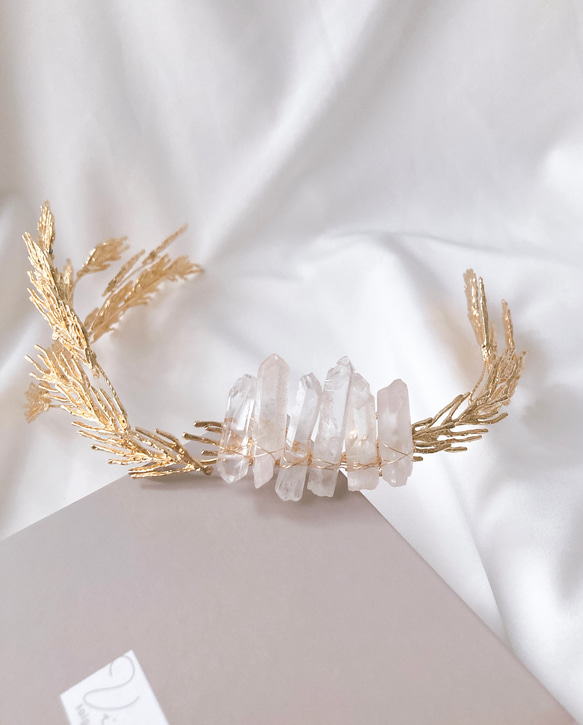 枝と水晶のヘッドドレス　ヘアアクセサリー　ティアラ　カチューシャ　結婚式　ブライダル　ウェディング　ナチュラル　 2枚目の画像