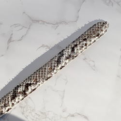 日本製　パイソン　ベルト　細幅　蛇革　ダイヤモンドパイソン　エキゾチックレザー 2枚目の画像