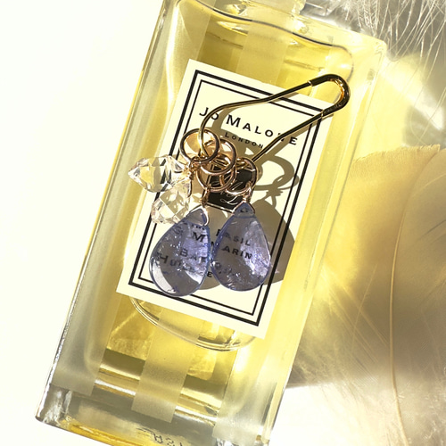 タンザナイトとハーキマーダイヤモンドの14kgfフープピアス №98