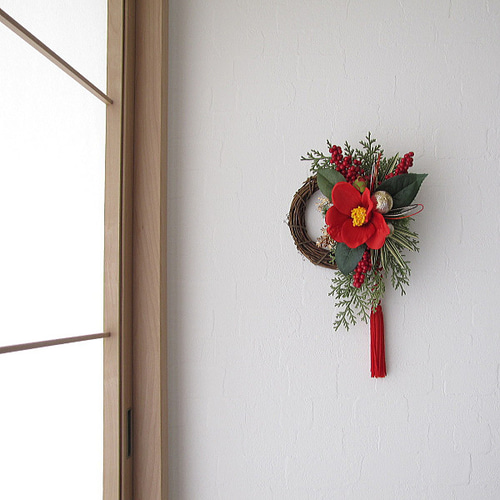 お正月リース・壁飾り・正月飾り （椿・南天の実入り）（cmwhny002