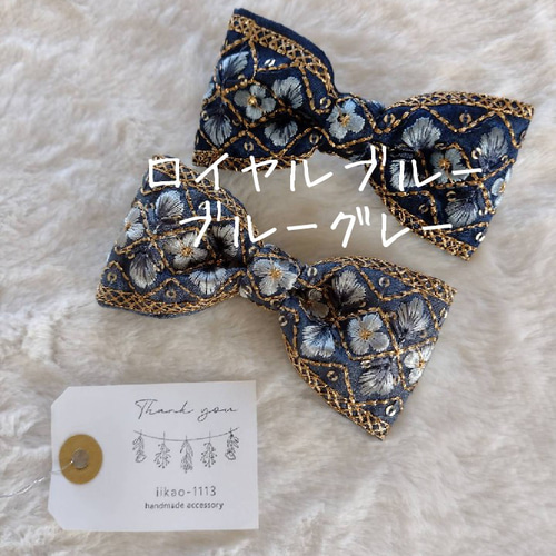 no.156 ハンドメイド　デニム刺繍リボンとビジューの華やかヘアクリップ✩.＊ no.156 ハンドメイド デニム刺繍リボンとビジューの華やかヘア