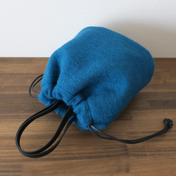〈イタリア製〉ふわ軽巾着バッグ（マペルスライバーニット・ブルーグリーン） 4枚目の画像