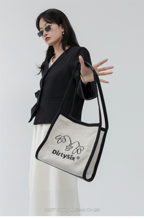 白黒グラフィティ ハイデル ランチバッグ 刺繍 キャンバス ショルダーバッグ 通勤 デート トートバッグ ショッピングバッグ 4枚目の画像