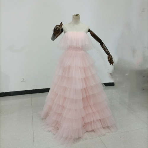 カラードレス ティアードのピンク ソフトチュール ベアトップ フ  
