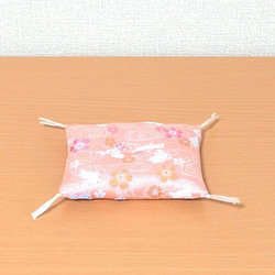 お人形置物用お座布団 西陣織金襴うさぎ桜色　長方形　プレゼントにも 2枚目の画像