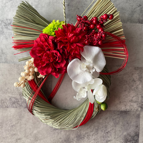 ダリアの洋風しめ縄リース ダリアと胡蝶蘭のしめ縄飾り1点アーティフィシャルフラワー しめ縄