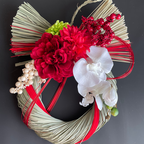 ダリアと胡蝶蘭のしめ縄飾り1点アーティフィシャルフラワー しめ縄